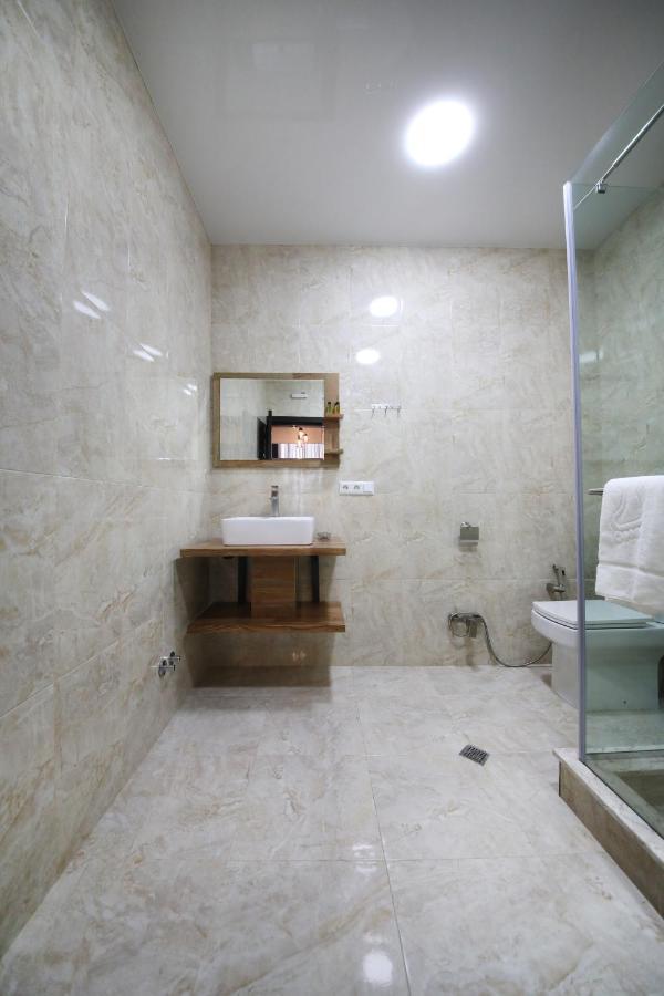 קוטאיסי Hotel Panoramic מראה חיצוני תמונה