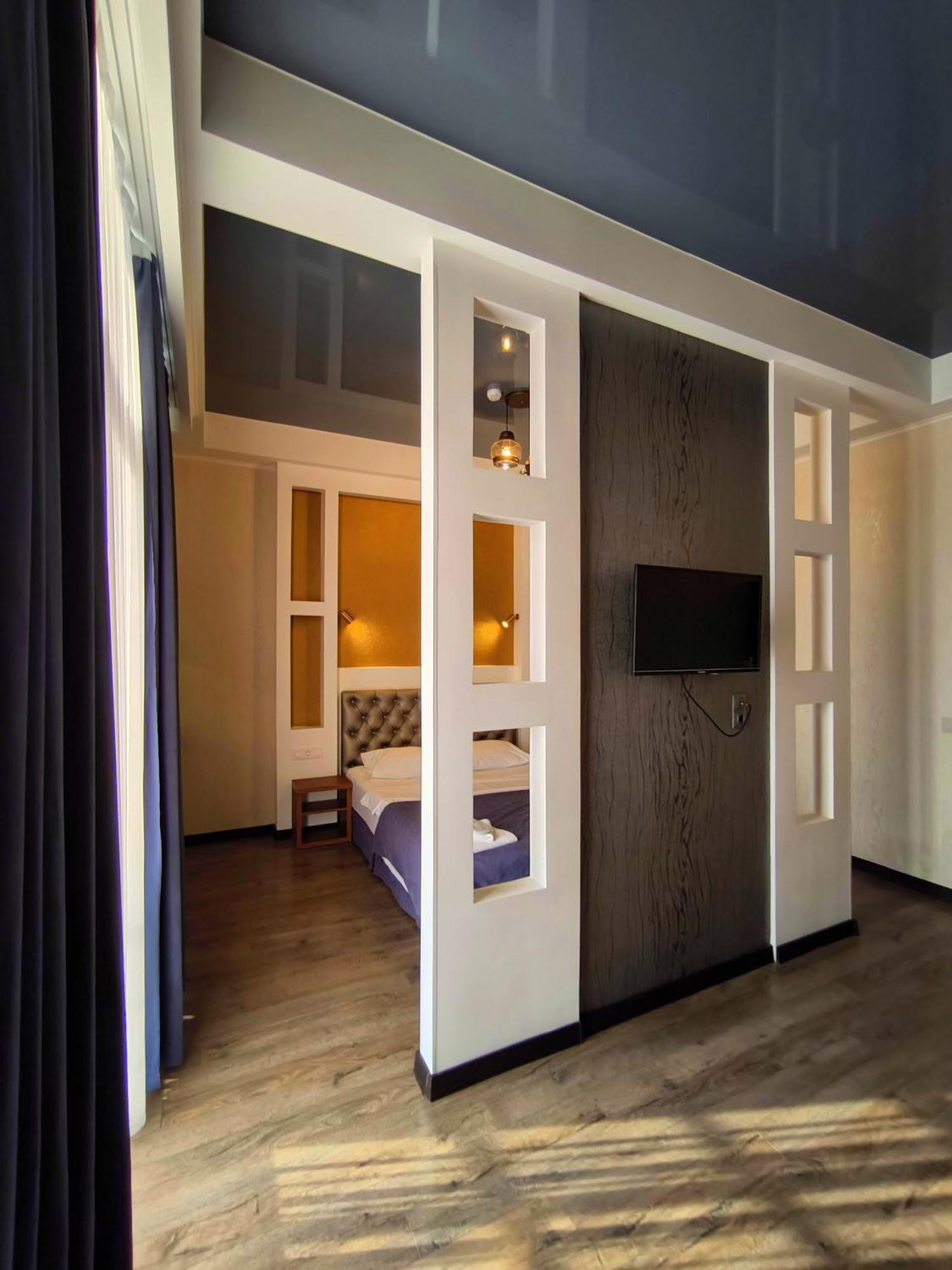 קוטאיסי Hotel Panoramic מראה חיצוני תמונה